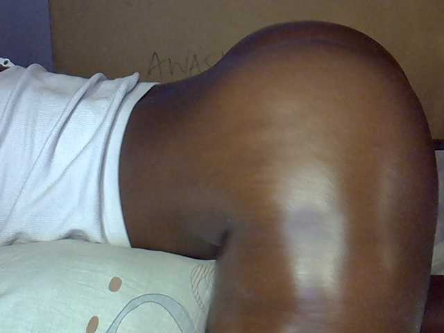 desirdoll23 live cam on BongaCams