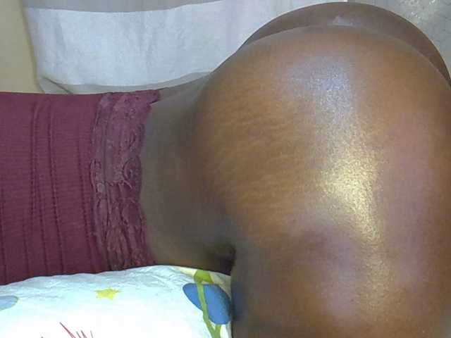 desirdoll23 live webcam show