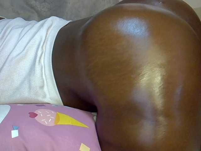 desirdoll23 live cam on BongaCams