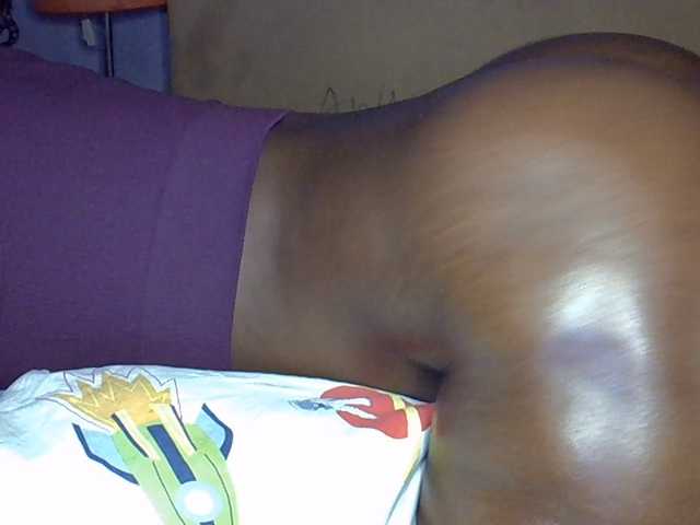 desirdoll23 live cam on BongaCams