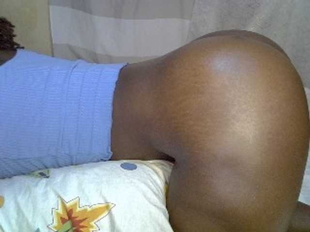desirdoll23 live cam on BongaCams