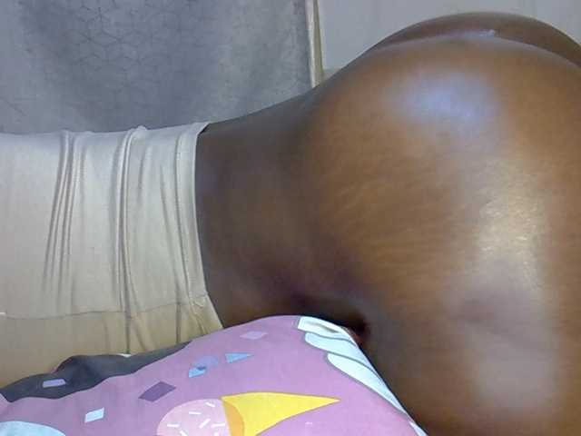 desirdoll23 live webcam show