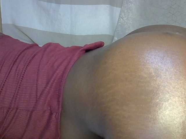 desirdoll23 live cam on BongaCams
