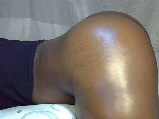 desirdoll23 live cam on BongaCams