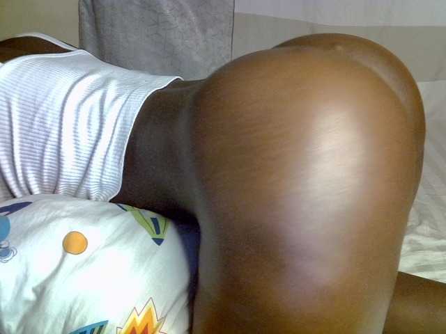 desirdoll23 live cam on BongaCams
