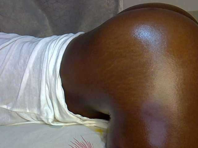 desirdoll23 live cam on BongaCams