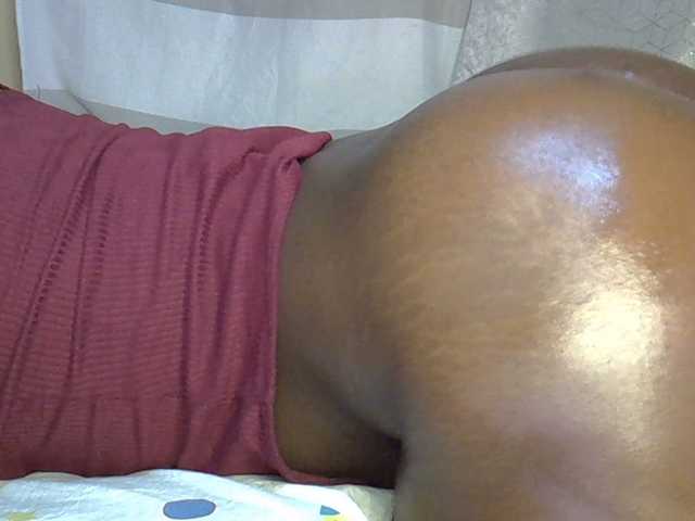 desirdoll23 live cam on BongaCams