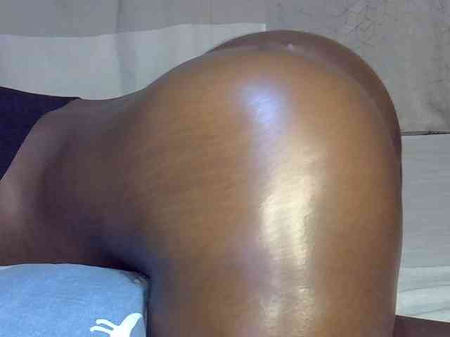 desirdoll23 webcam