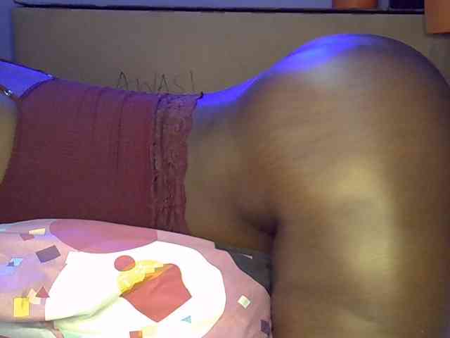 desirdoll23 webcam