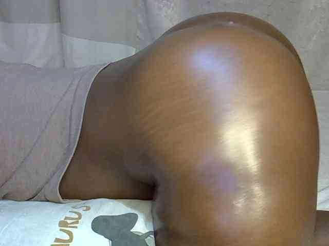 desirdoll23 webcam