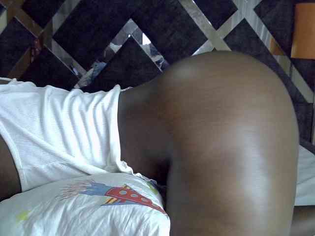 desirdoll23 webcam