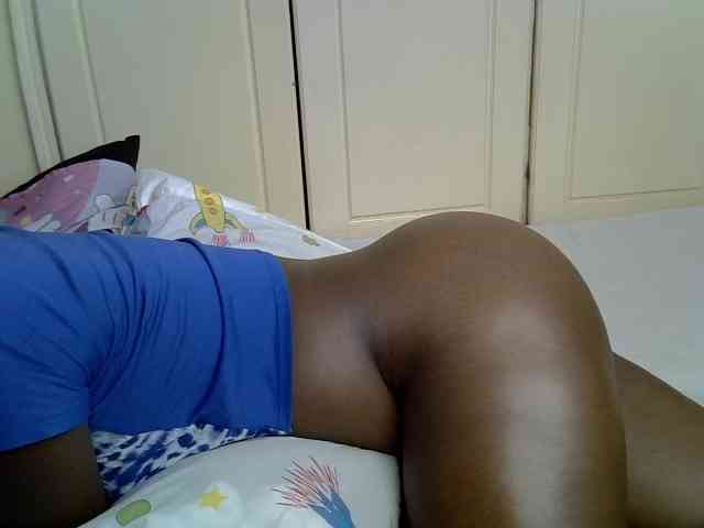desirdoll23 webcam
