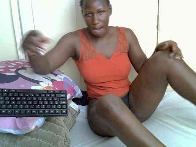 desirdoll23 webcam