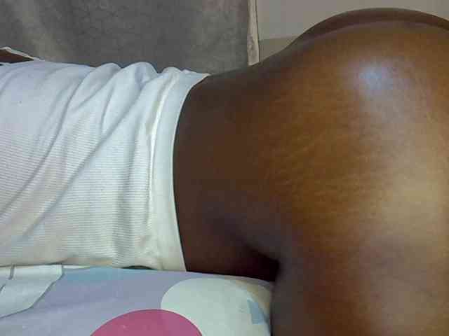 desirdoll23 webcam