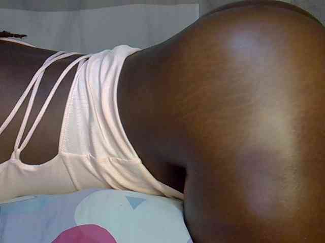 desirdoll23 webcam