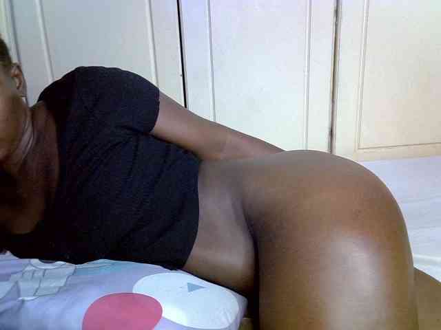 desirdoll23 webcam