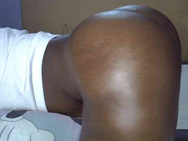 desirdoll23 webcam