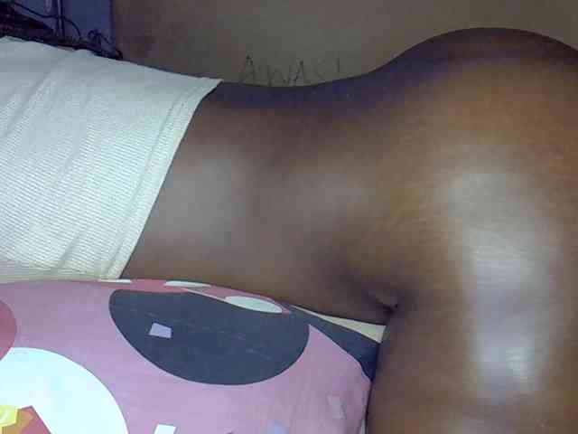desirdoll23 webcam