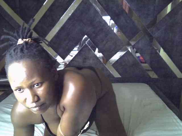 desirdoll23 webcam