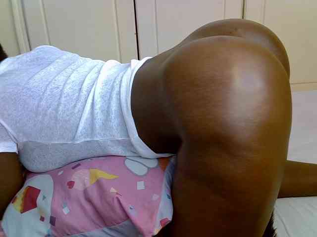desirdoll23 webcam