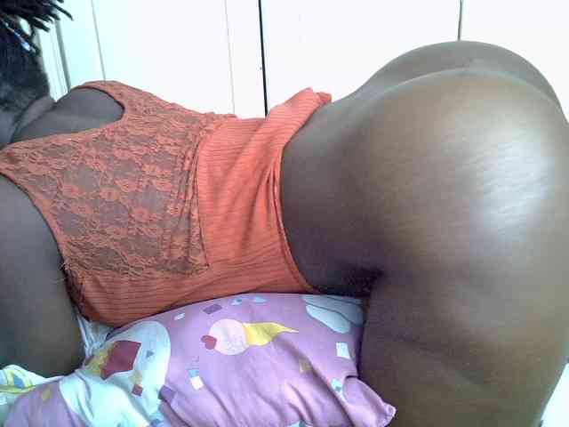 desirdoll23 webcam