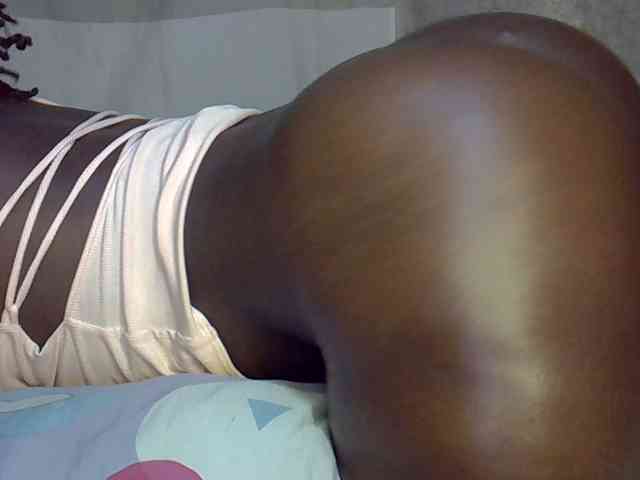 desirdoll23 webcam