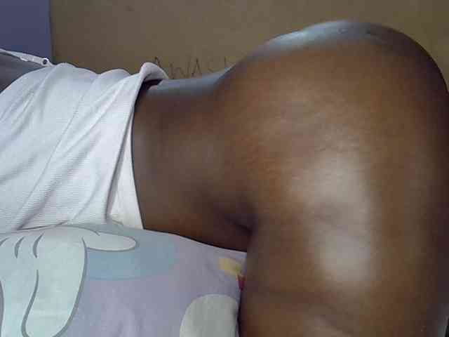 desirdoll23 webcam