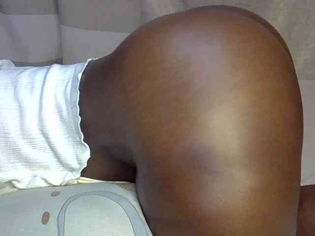 desirdoll23 webcam