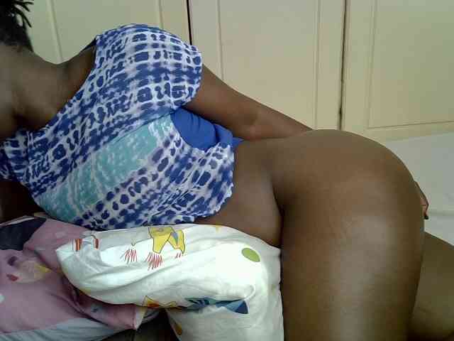 desirdoll23 webcam