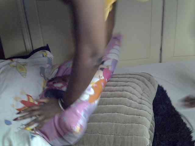 desirdoll23 webcam