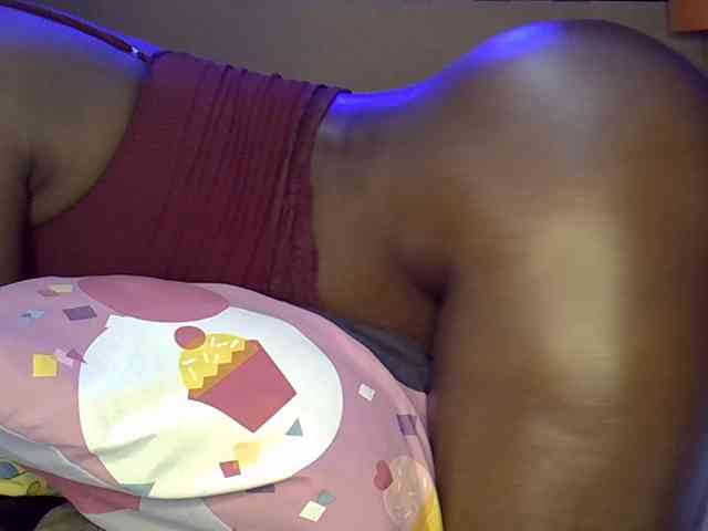 desirdoll23 webcam