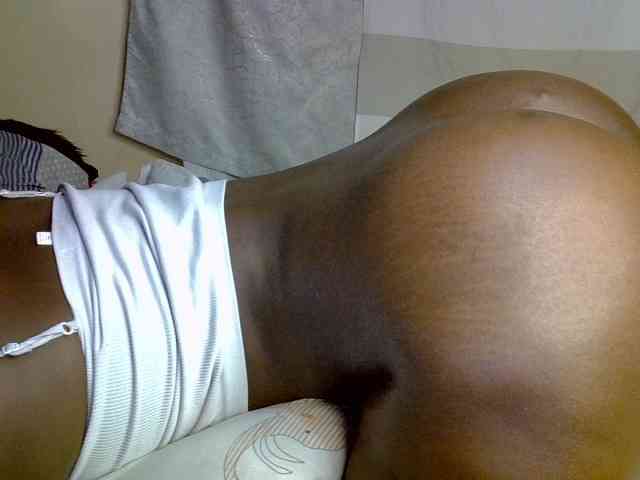 desirdoll23 webcam