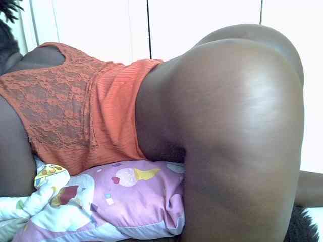 Model: desirdoll23