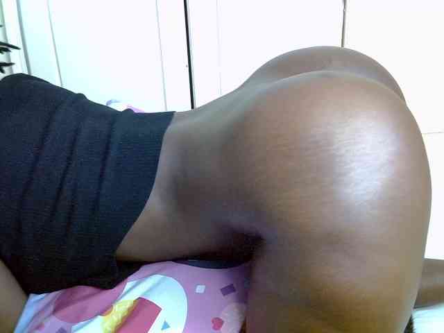desirdoll23 webcam