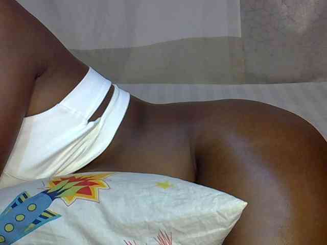 desirdoll23 webcam