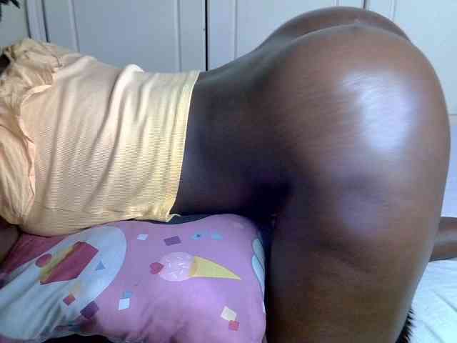 desirdoll23 webcam