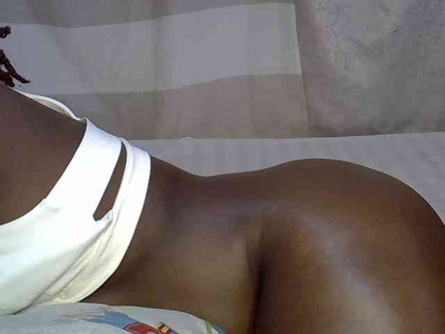 desirdoll23 webcam