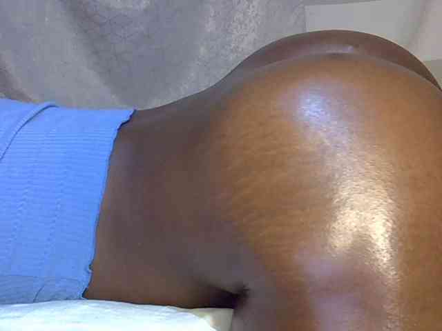 desirdoll23 webcam