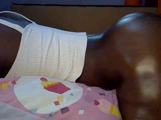 desirdoll23 webcam