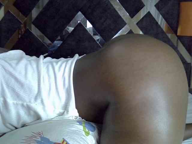 desirdoll23 webcam