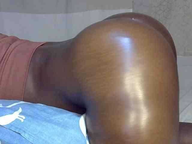 desirdoll23 webcam