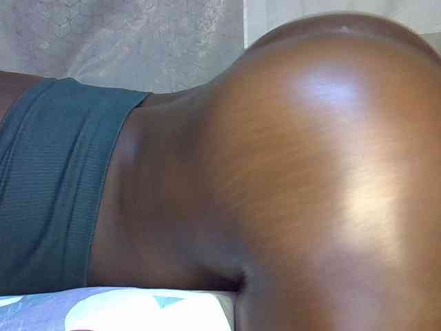 desirdoll23 webcam