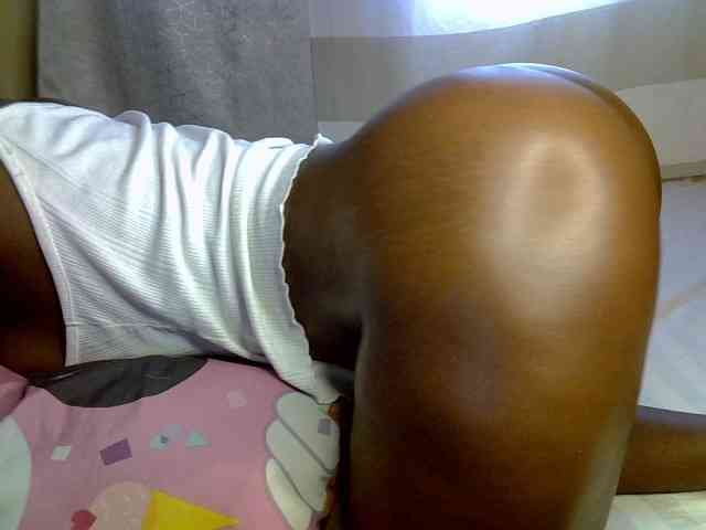 desirdoll23 webcam