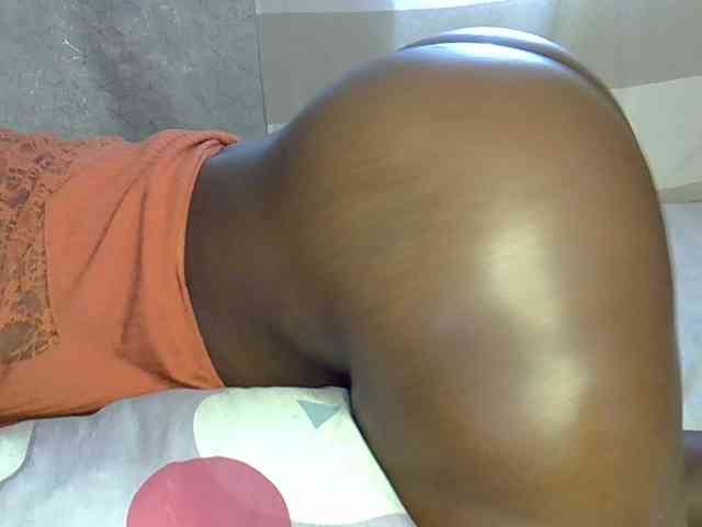 desirdoll23 webcam