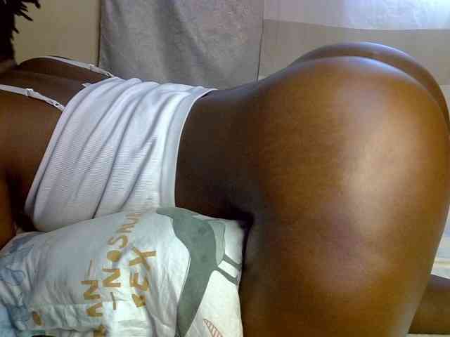 desirdoll23 webcam