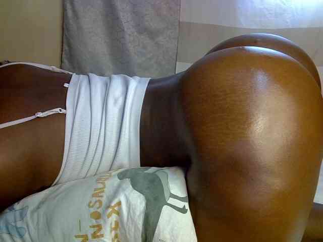 desirdoll23 webcam