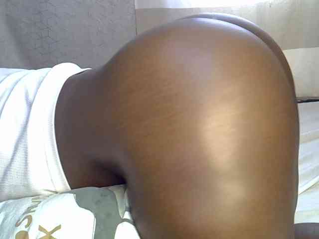 desirdoll23 webcam