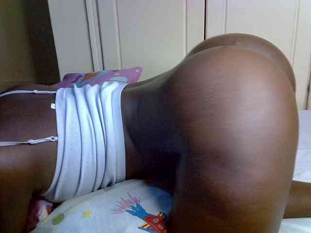 desirdoll23 webcam