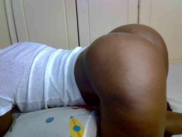 desirdoll23 webcam