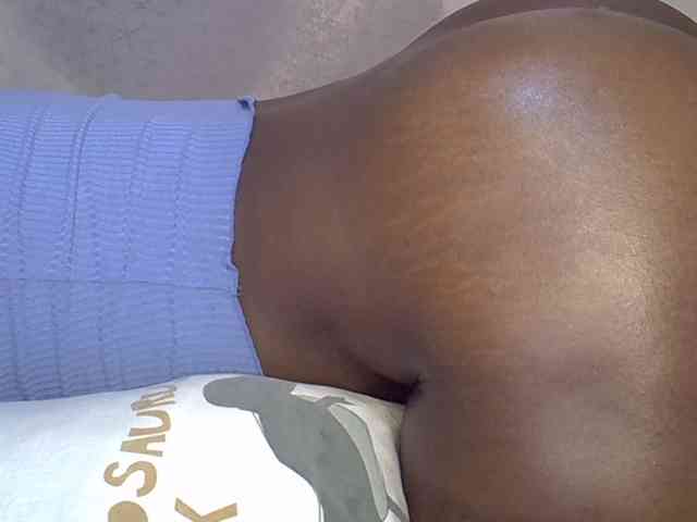 desirdoll23 webcam